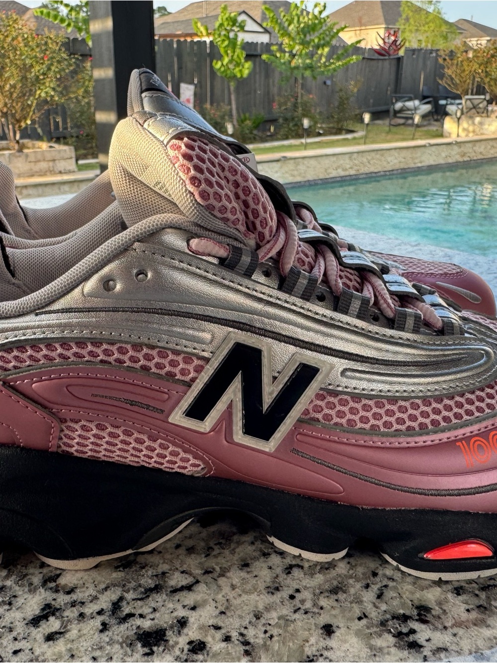 New Balance Pink and Silver Casual Running Shoes size 11 women’s - Picture 3 of 11